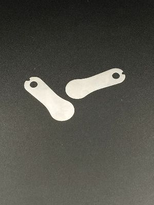 Os fabricantes chineses fornecem o hardware personalizado do OEM que carimba a placa da válvula