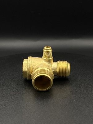 Peças moldadas de borracha auxiliares do material 2mm do elemento de selagem do prendedor