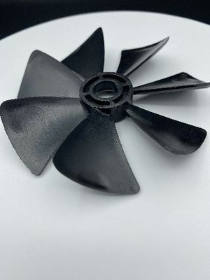 Sistema solar fotovoltaico de Xiamen China em seus produtos fotovoltaicos da cor do pedido