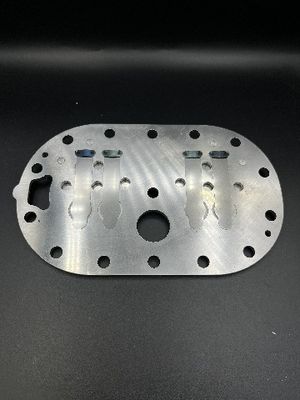 A prata personalizou a placa original da válvula do compressor