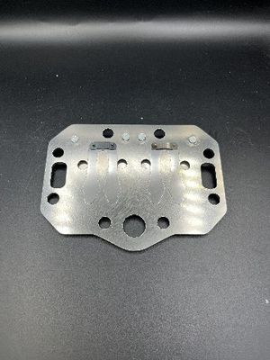 Montagem de placas de válvulas da série Bitzer 2CES para compressores semi-herméticos - modelos 2CES-3Y, 2CES-4Y, 2CES-3, 2CES-4-40S